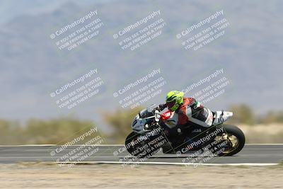 media/Apr-20-2025-CVMA (Sun) [[39090e8767]]/Race 9-Formula LW Twins Shootout/